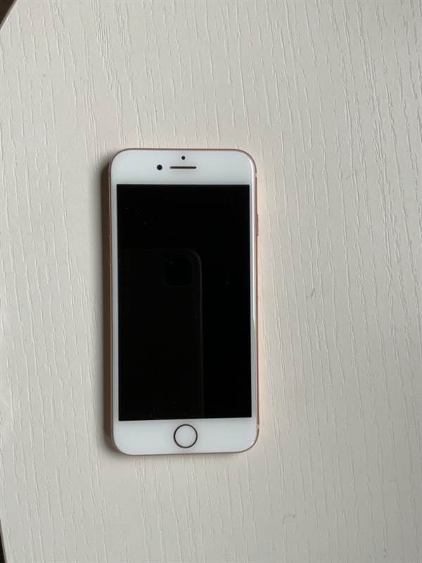 Foto 2IPhone 8 oro 64gb
