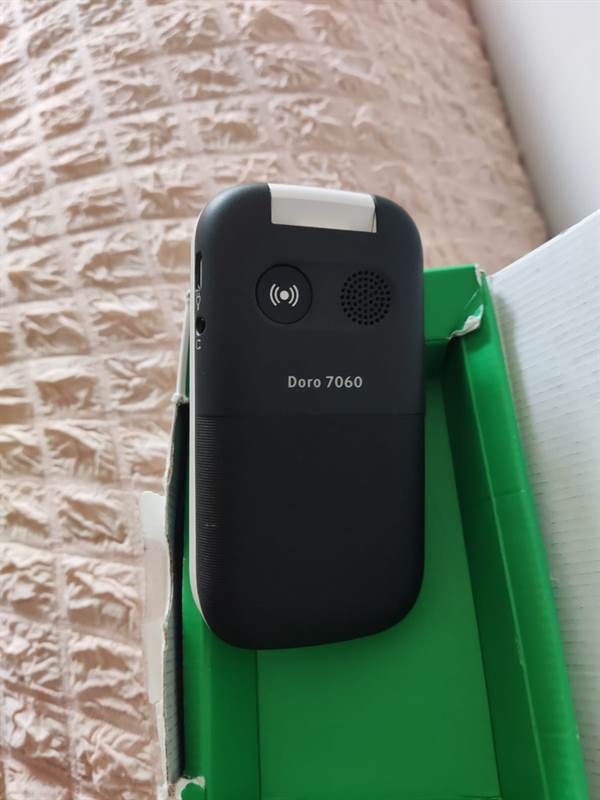 Foto 3Cellulare per anziani marca Doro 7060, quasi nuovo