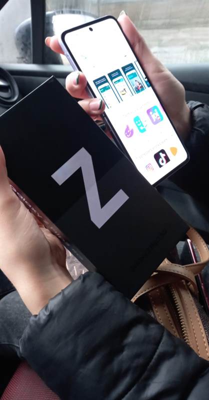 Samsung Z flip 3 5g