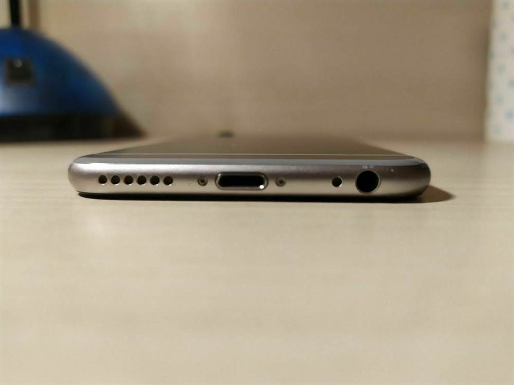 Foto 5IPhone 6 - 16GB - Grigio Siderale