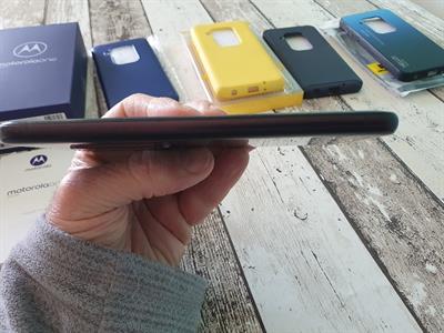 Smartphone Android Motorola One Zoom, ottimo stato - Anteprima 5