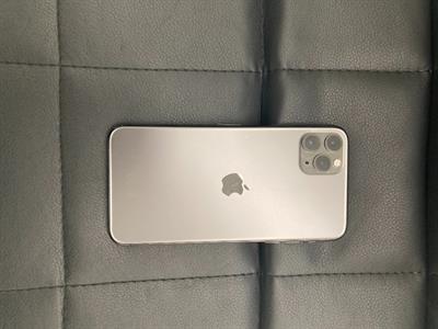 IPhone 11 Pro Max, in ottime condizioni - Foto 3