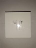 Apple AirPods V2