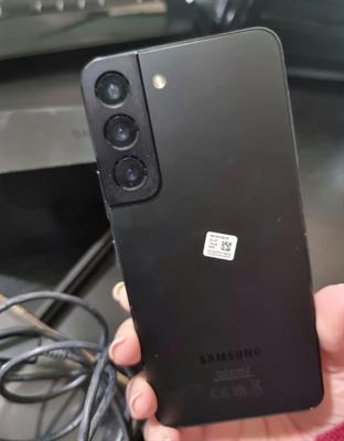 Samsung S22, come nuovo - Anteprima 3