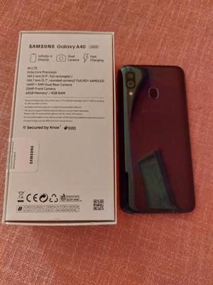 Samsung A 40 - Foto 4