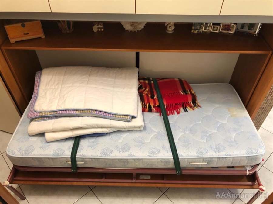 Foto 5Armadio a 5 ante con letto estraibile, come nuovo