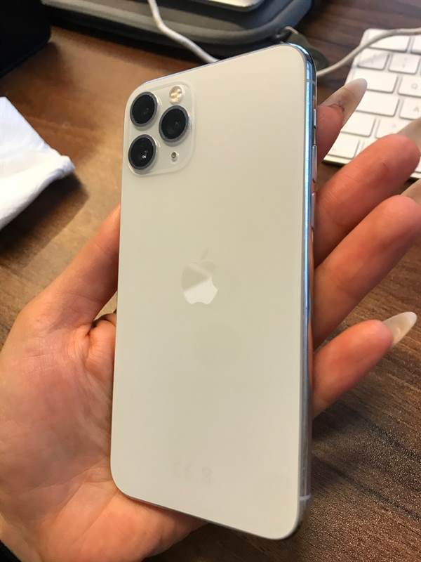 Foto 3Vendesi Iphone 11 Pro, come nuovo