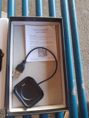 Nuovo orologio telefono