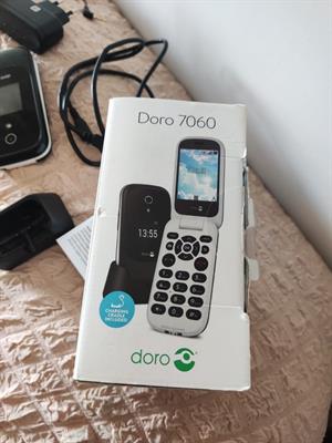 Cellulare per anziani marca Doro 7060, quasi nuovo - Anteprima 6