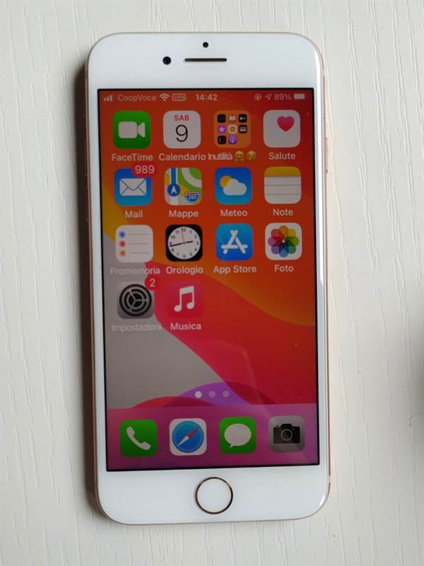 Foto 4IPhone 8 oro 64gb