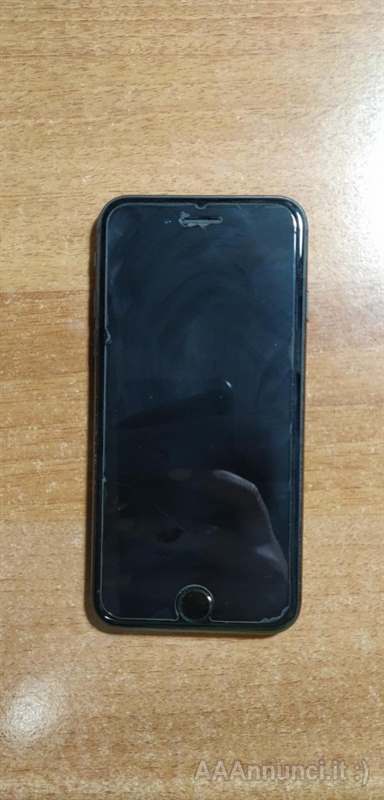 Foto 2IPhone 8 da 64GB con accessori originali