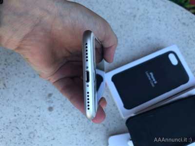 Iphone 8 - 64 GB - Bianco - come Nuovo - Anteprima 6
