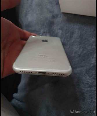 IPhone 7 1972
