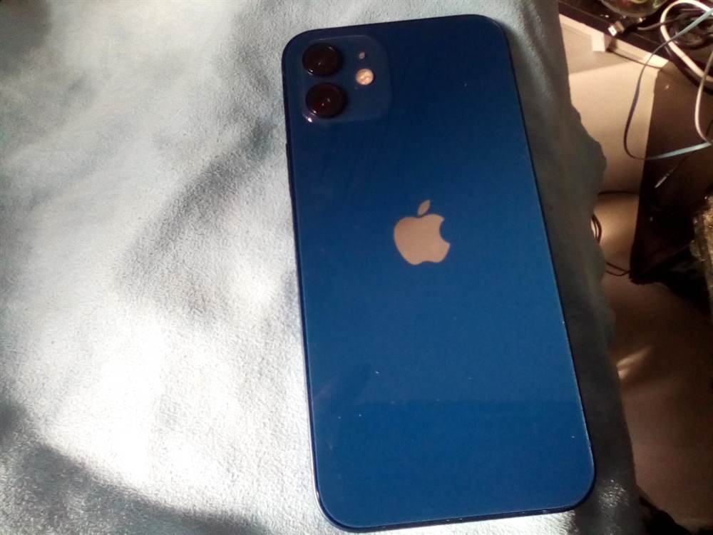 Foto 3Iphone 12 in garanzia, colore blu